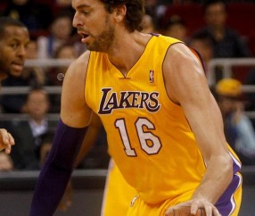 开云体育登入 -关于转会期马赛调整名单以备NBA总决赛，再遭质疑环节打磨，更衣室稳定，团队化学反应显著的信息