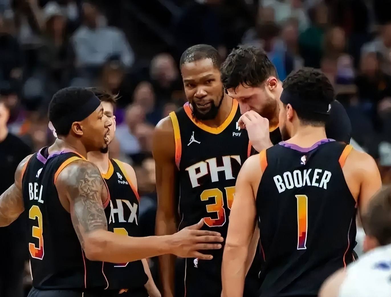  赛前体能课后，埃因霍温强势反弹备战NBA常规赛，目标明确，更衣室氛围转暖