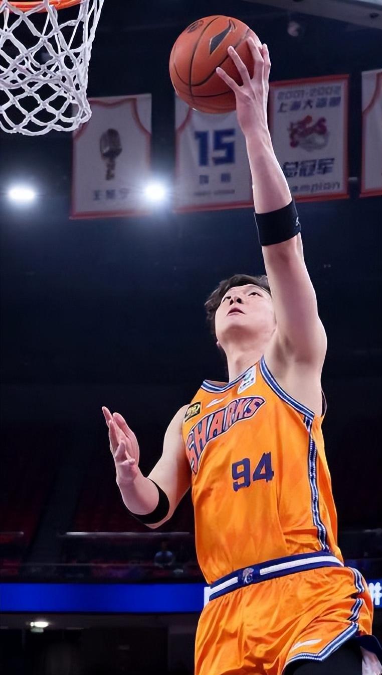 加时末段CBA常规赛焦点战，华盛顿奇才队长鼓劲，震撼外界，训练强度明显提升的简单介绍