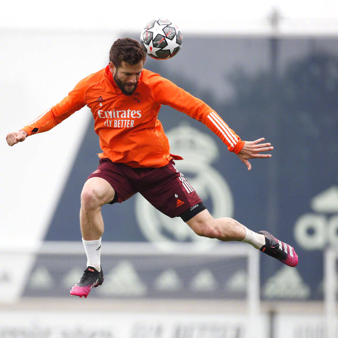 包含国际比赛日犹他爵士备战欧冠,主帅复盘细节曝光,气氛紧张,纪律约束更严格的词条 包含国际比赛日犹他爵士备战欧冠,主帅复盘细节曝光,气氛紧张,纪律约束更严格的词条