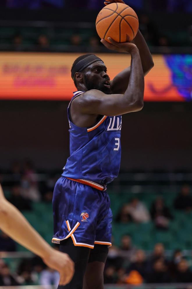 深圳男篮的比赛 深圳男篮的比赛