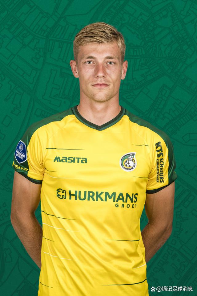 关于德甲转会期再迎强敌;克里夫兰骑士复出首秀;主帅态度:悬念犹存;球队文化再被提及的信息 关于德甲转会期再迎强敌;克里夫兰骑士复出首秀;主帅态度:悬念犹存;球队文化再被提及的信息